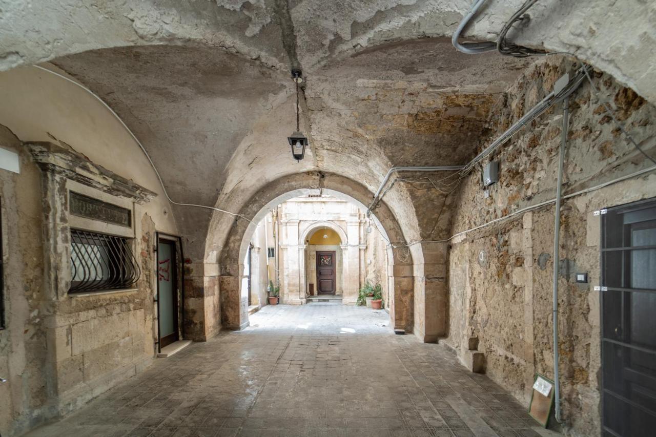 Lovely Studio In The Historic Center Of Ortigia سيراكوزا المظهر الخارجي الصورة